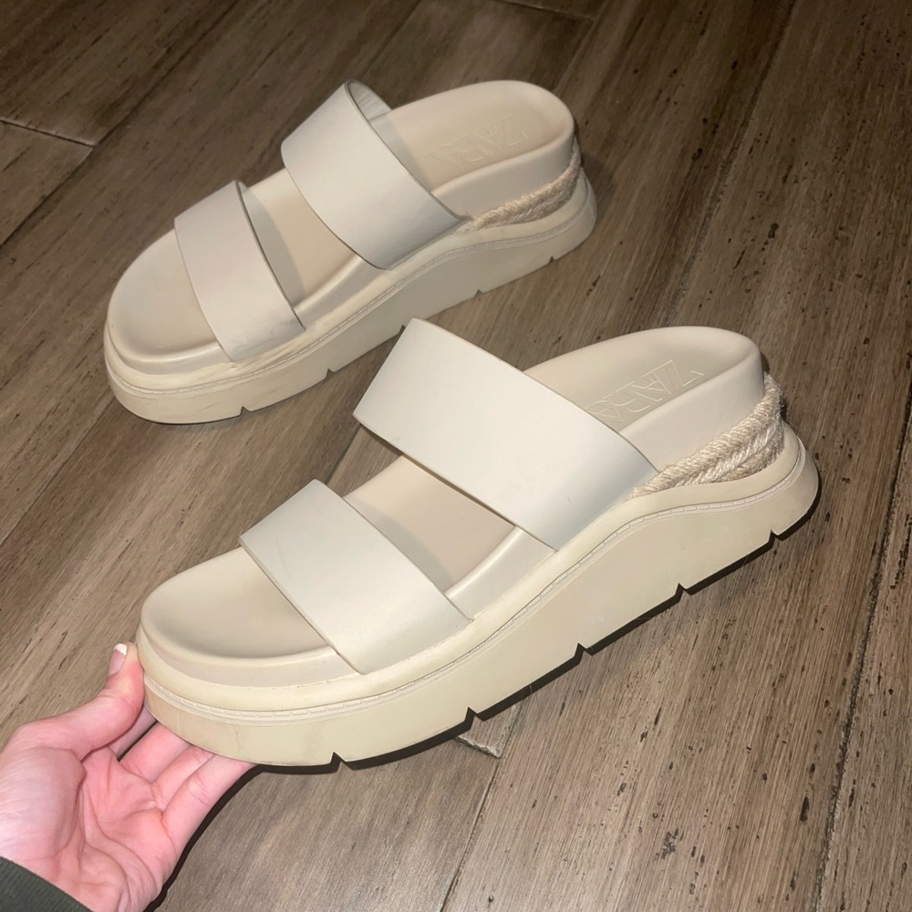 Zara platform sandals 🤍